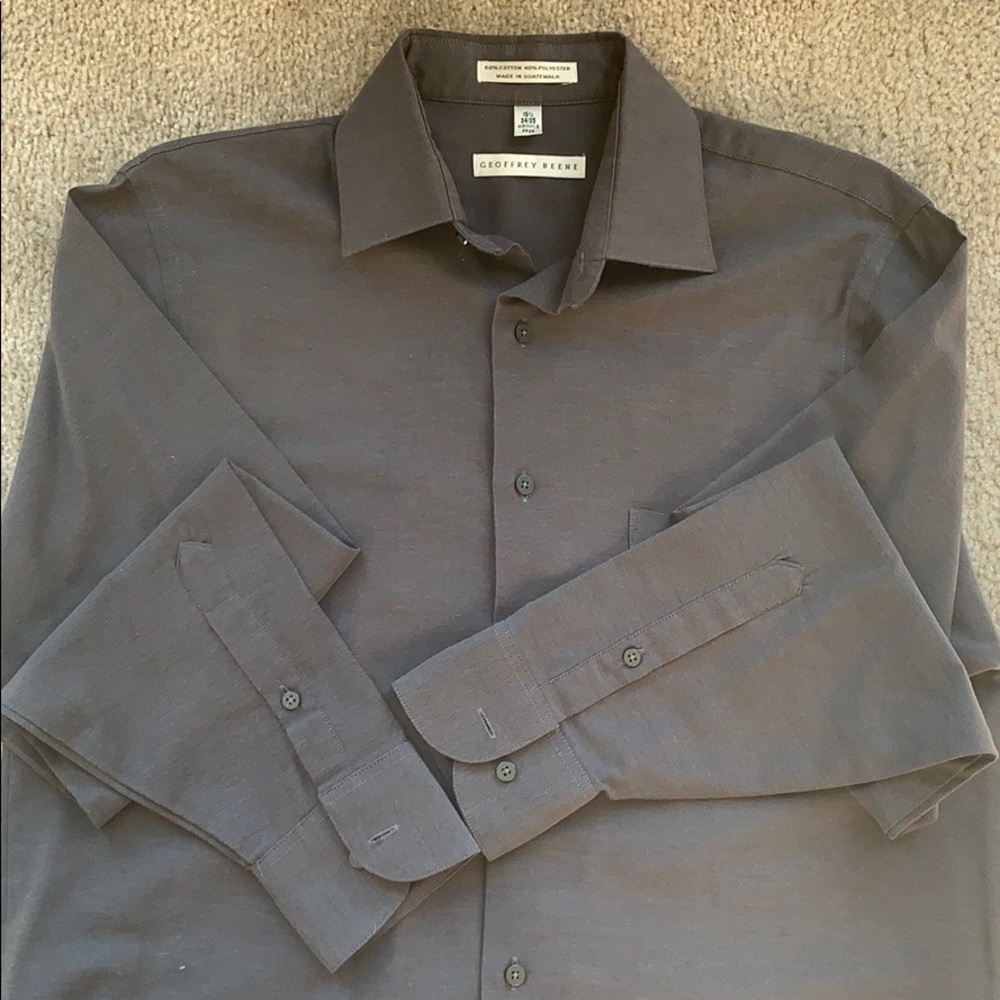 GEOFFREY BEENE SHIRT G/CONDITION. CHARCOAL COLOR